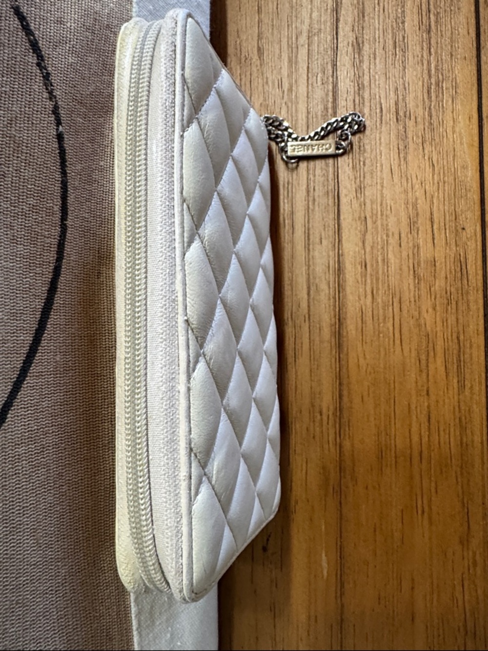 CHANEL Quilted Off White & Black Cambon Wallet with Chain - Picture 6 of 14